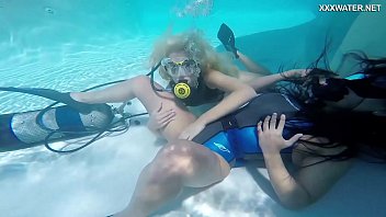 Vodichkina And Farkas Underwater Hot Lesbians free video